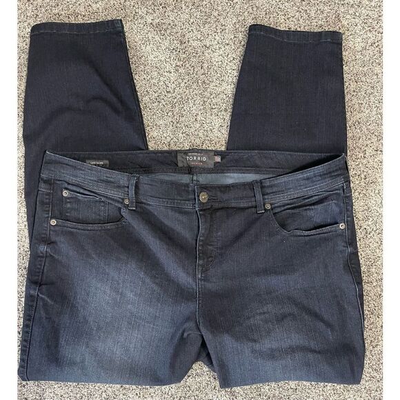 ❤️Torrid Premium Stretch Luxe Skinny Jeans 22R - Picture 3 of 8